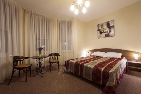 Hotel Dzintars (Jūrmala)